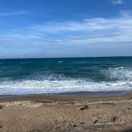 Villa Pinede - Proche Naturiste Agde Luaran gambar